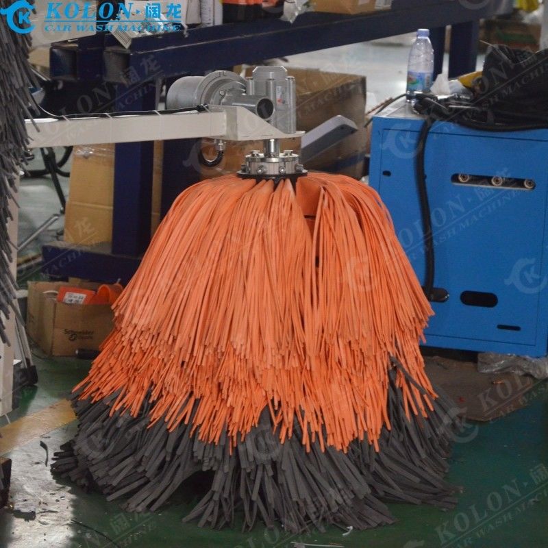 Máy rửa xe buýt Kolon Roll Over với bàn chải mềm và hệ thống nước áp suất cao để làm sạch kỹ các phương tiện lớn 5 bàn chải