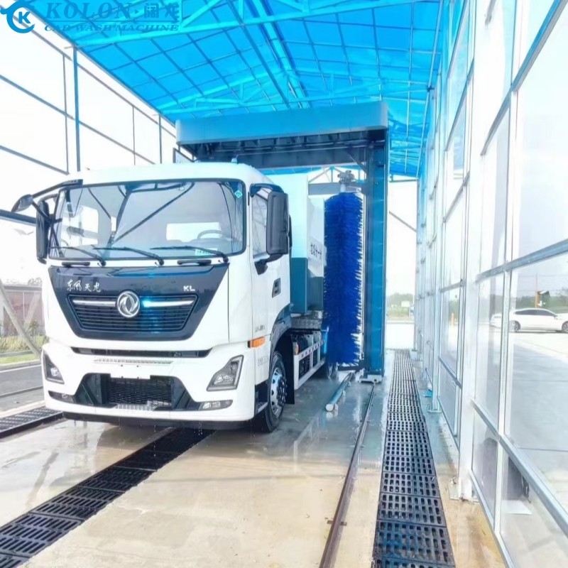 Hệ thống rửa xe buýt điện tiết kiệm nước với tiêu thụ nước 80L / xe bằng điều khiển PLC