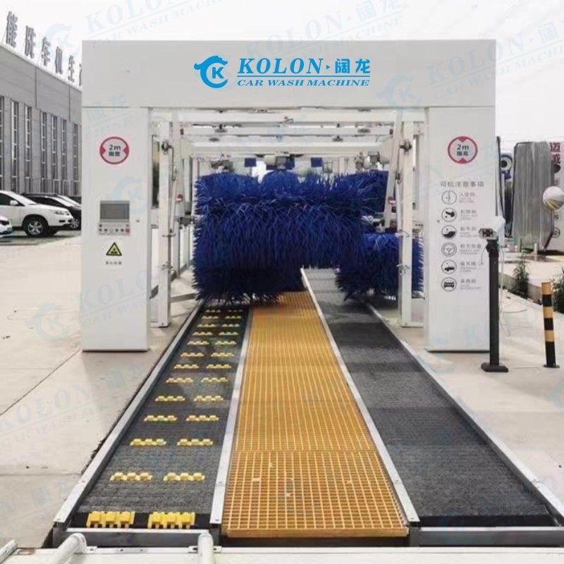 Thiết bị rửa xe tự động loại đường hầm dây đai với Whatsapp Liên hệ 8617765180874