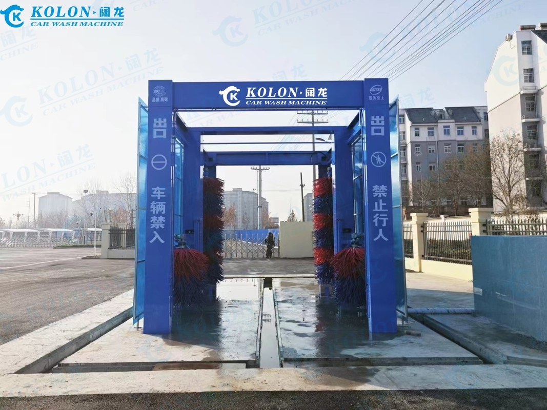 KOLON lái xe thông qua nút dừng khẩn cấp Thiết bị máy giặt xe buýt với điều khiển PLC 267L tiêu thụ nước