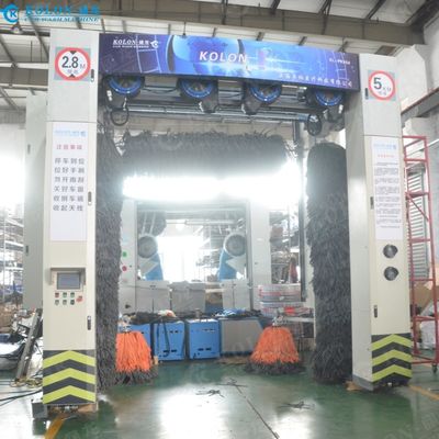 Máy rửa xe buýt Kolon Roll Over với bàn chải mềm và hệ thống nước áp suất cao để làm sạch kỹ các phương tiện lớn 5 bàn chải